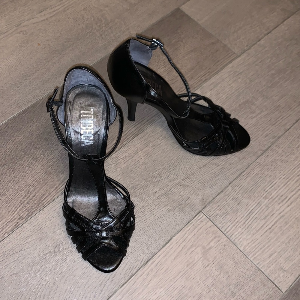 High heels sandals